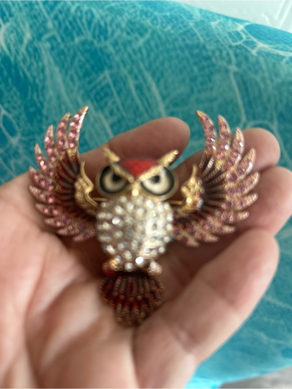Private Label Owl Brooch in Pink and Gold Tones. Dr 50